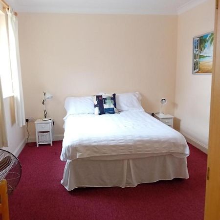 Ensuite Double Room Londen Buitenkant foto